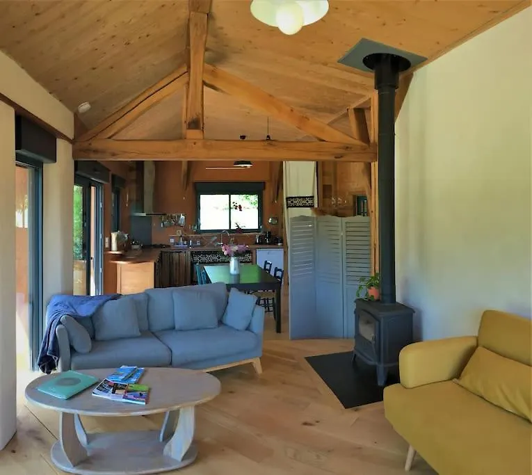 Holiday home La Maison Du Hetre Brassac